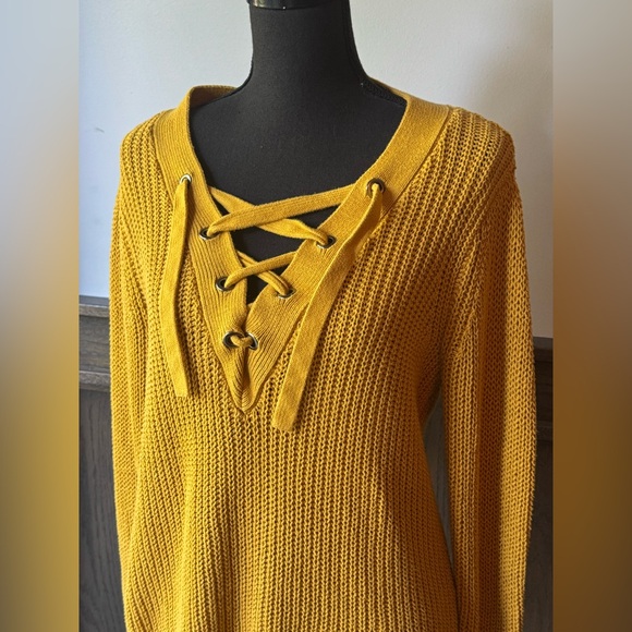Kaisely Mustard Yellow cozy knit V-Neck Lace-Up Sweater - Picture 2 of 5